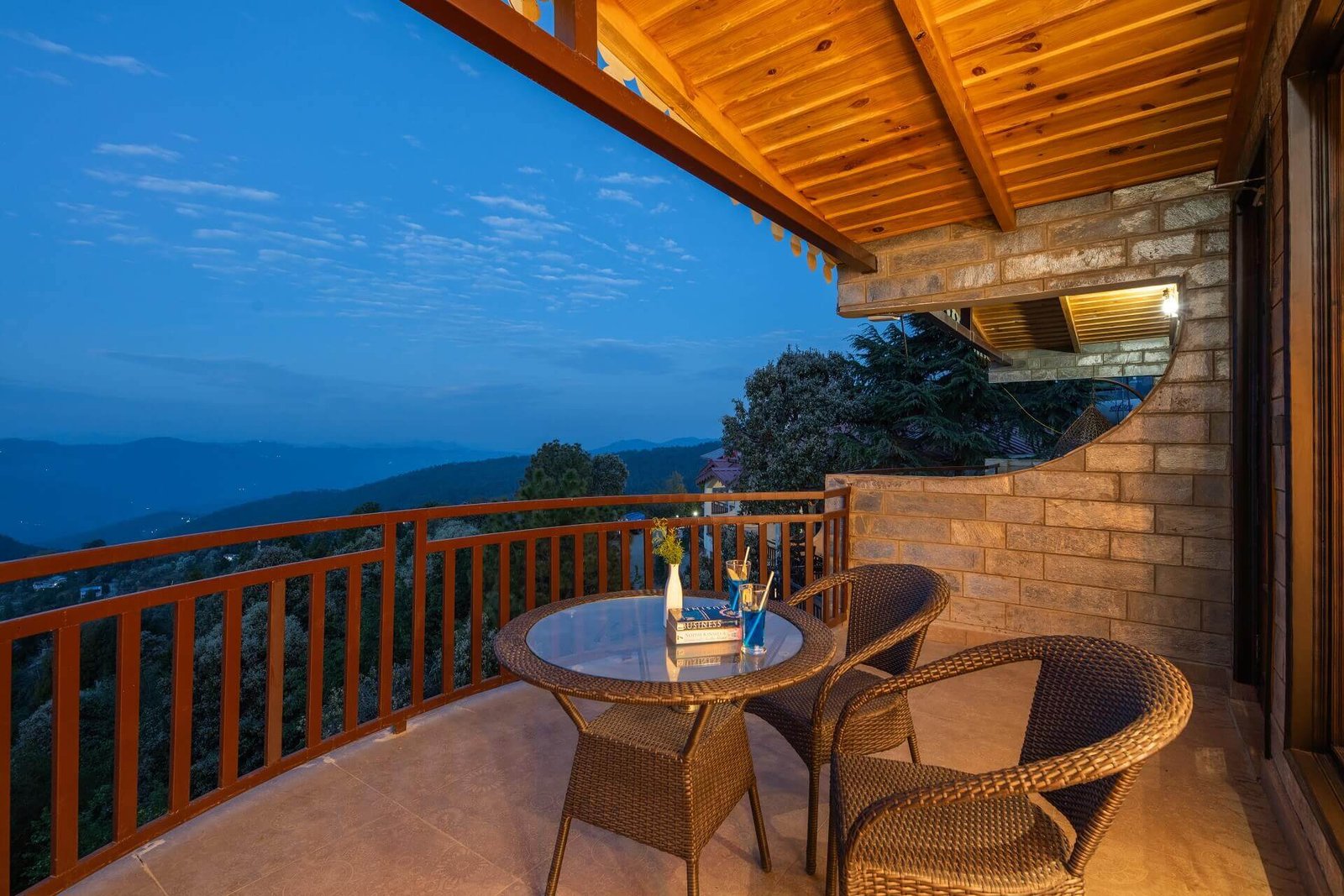  luxury resort Uttarakhand