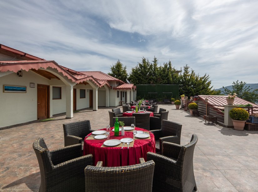 Scenic Outdoor Spaces at Ojaswi Resort for Corporate Team Building