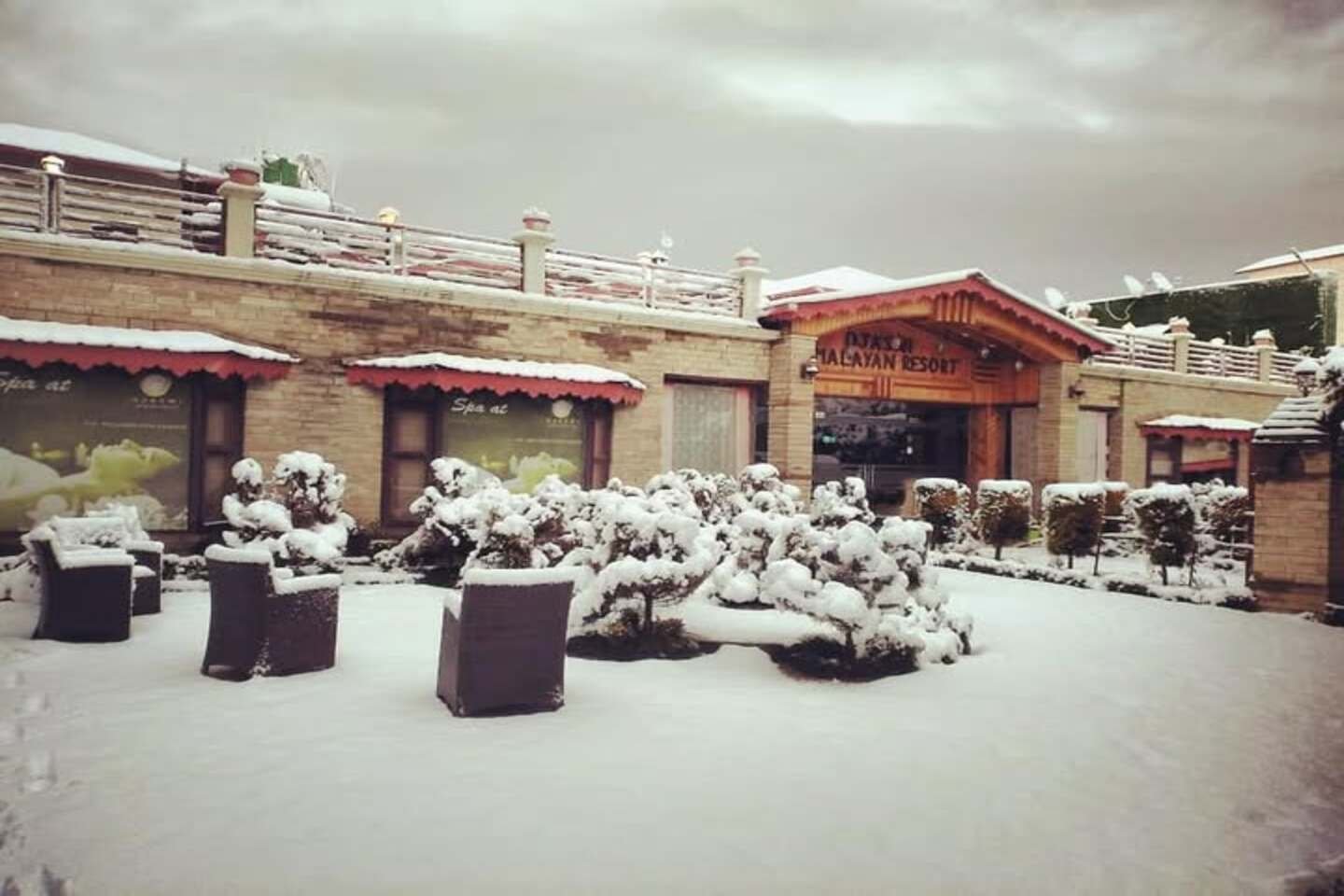 Ojaswi Himalayan Resort in winter – best resort in Nainital during snowfall season