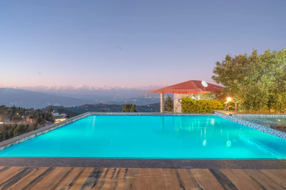 Infinity pool at Ojaswi Resort
